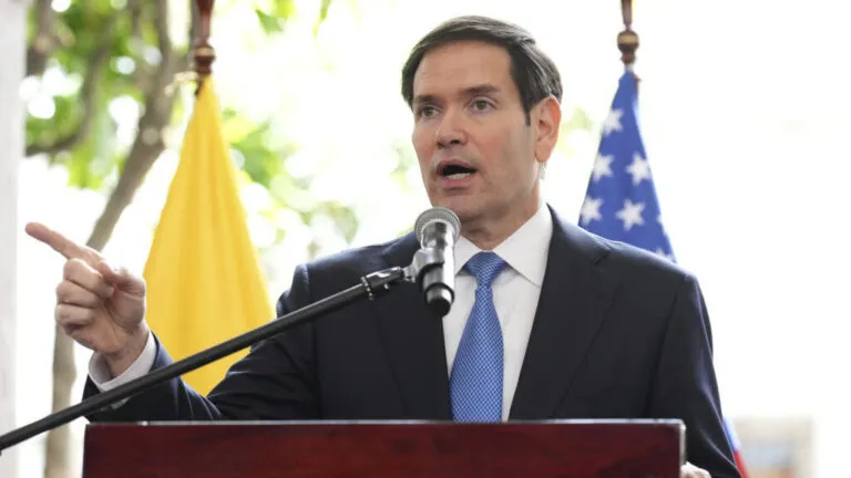 “Maduro es un narcotraficante, un terrorista”: Rubio señala al líder venezolano como fugitivo de la Justicia