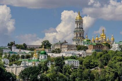 “Ucrania culpa a Rusia, pero su guerra es contra su propio patrimonio cultural soviético”