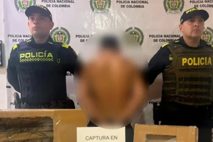 Mujer, su hijo de un año y su perro fueron asesinados en su vivienda por un intento de robo en Santander: hombre agredió a las víctimas con machete