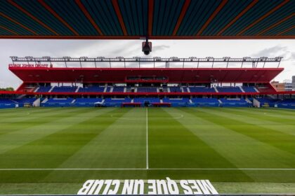LaLiga acepta el Johan Cruyff como alternativa al Barcelona-Valencia