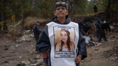 "En México un bosque, un árbol, la tierra, tienen más vocación de verdad que el sistema judicial" "En México un bosque, un árbol, la tierra, tienen más vocación de verdad que el sistema judicial"