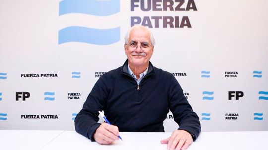 Votó Jorge Taiana: "Veo en nuestro sector político más ganas, más movilización"
