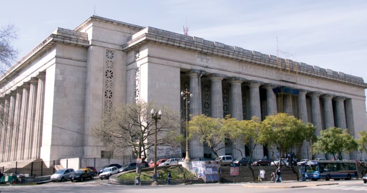La UBA le pidió al Gobierno que no vete la Ley de Financiamiento Universitario La UBA le pidió al Gobierno que no vete la Ley de Financiamiento Universitario