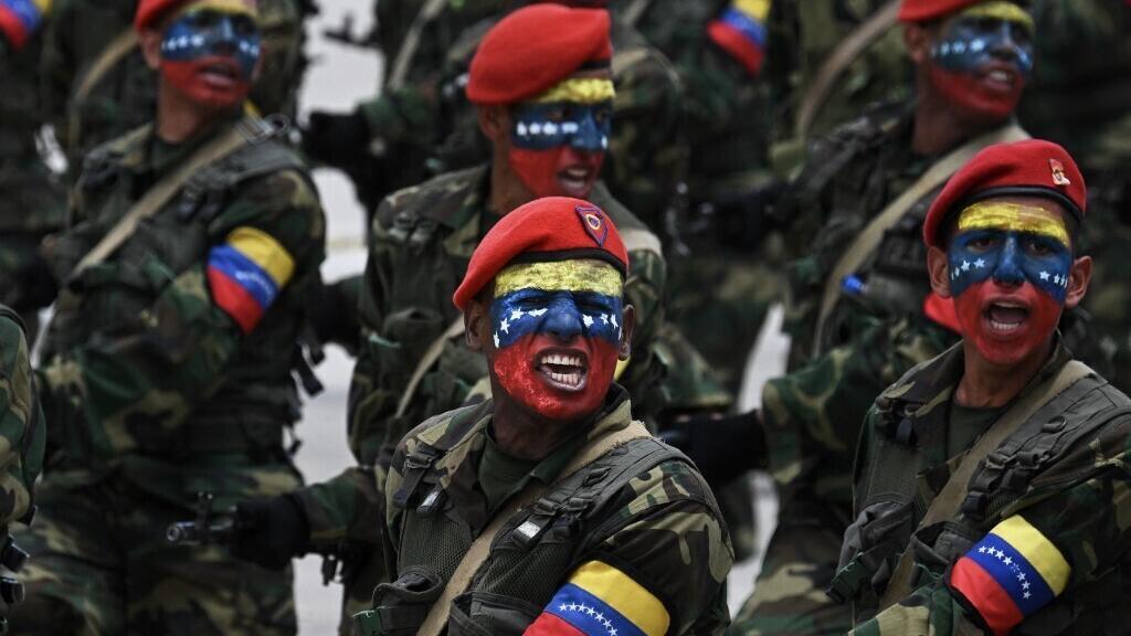 Venezuela anuncia un refuerzo de tropas contra el narcotráfico: "Nadie hará el trabajo por nosotros" Venezuela anuncia un refuerzo de tropas contra el narcotráfico: "Nadie hará el trabajo por nosotros"