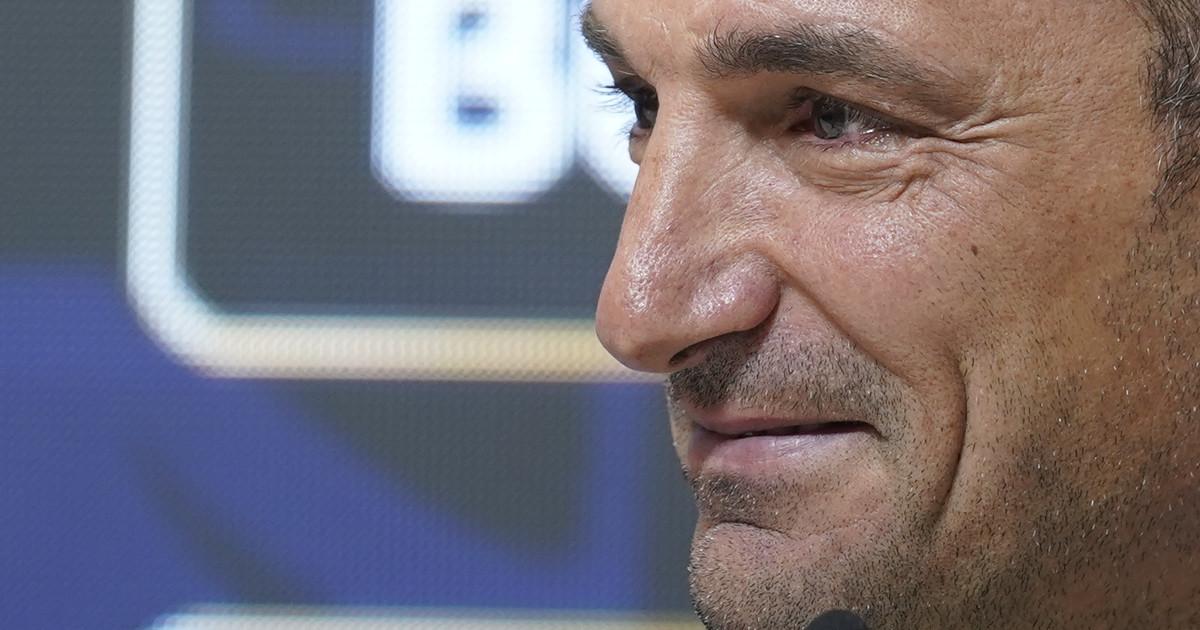 Scaloni se animó a viajar en el tiempo mientras analiza cambios para ir a Ecuador: "Los que jugaron menos merecen mostrar que pueden estar" Scaloni se animó a viajar en el tiempo mientras analiza cambios para ir a Ecuador: "Los que jugaron menos merecen mostrar que pueden estar"