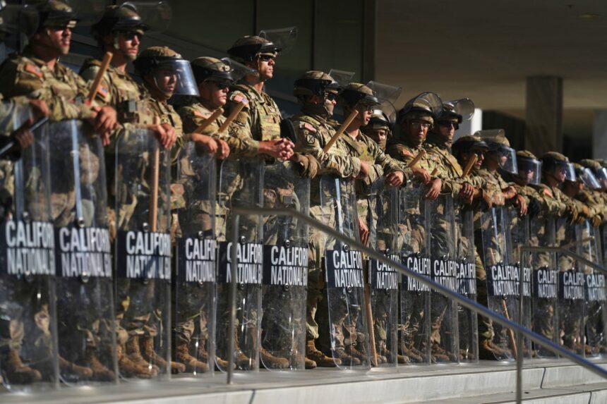 Juez pausa solicitud de California para bloquear uso de Guardia Nacional por parte de Trump