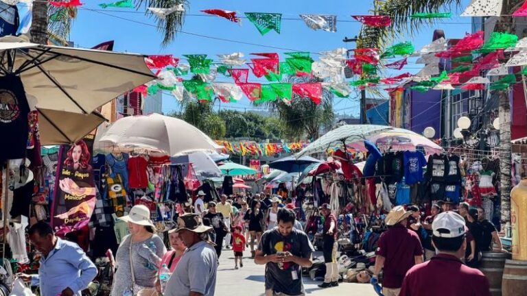 Fue deportada nueve veces. Luego, como otros, encontró su sueño americano en México