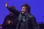 Milei cancela viaje a España tras derrota electoral