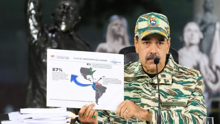 Maduro reta a la gobernadora de Puerto Rico a que lidere una «invasión» a Venezuela