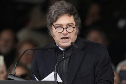 ¿Qué implica para Milei la derrota ante el peronismo en las legislativas de Buenos Aires?