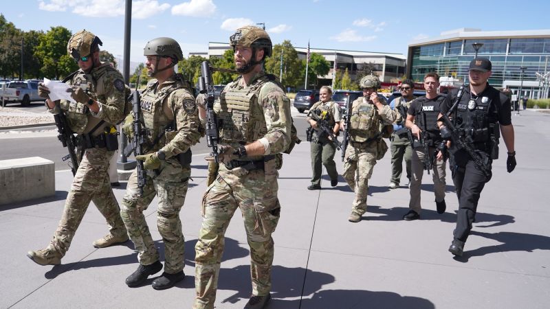 Experto dice que es posible que el asesino de Charlie Kirk tenga amplia experiencia con armas largas