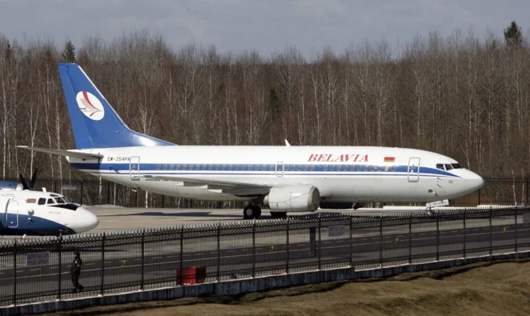 EE.UU. levanta las sanciones a la aerolínea bielorrusa Belavia tras una reunión con el presidente Lukashenko