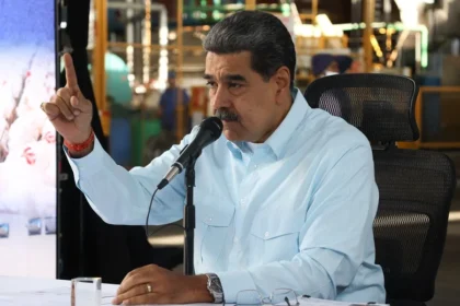 Maduro pide reestructurar el cuerpo técnico de la selección tras la derrota ante Colombia