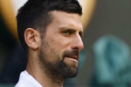 Novak Djokovic y un difícil momento personal: se tuvo que mudar a Grecia tras ser señalado como "traidor" por el Gobierno de Serbia
