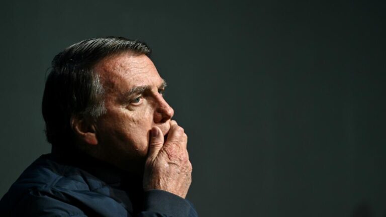 Corte Suprema condena a Bolsonaro a 27 años y tres meses de prisión por intento de golpe de Estado