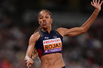 "¡Ya estoy aquí, mi gente!": Yulimar Rojas avanza a la final mundial