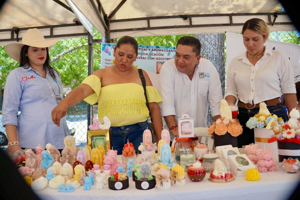 Éxito en Primer Mercado Ganadero y de Emprendimiento Aipe 2025