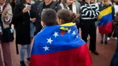 «Si mi hermana no estuviera allá, con gusto te hablaría»: el miedo de los venezolanos en EE.UU. a opinar sobre la amenaza militar de Trump