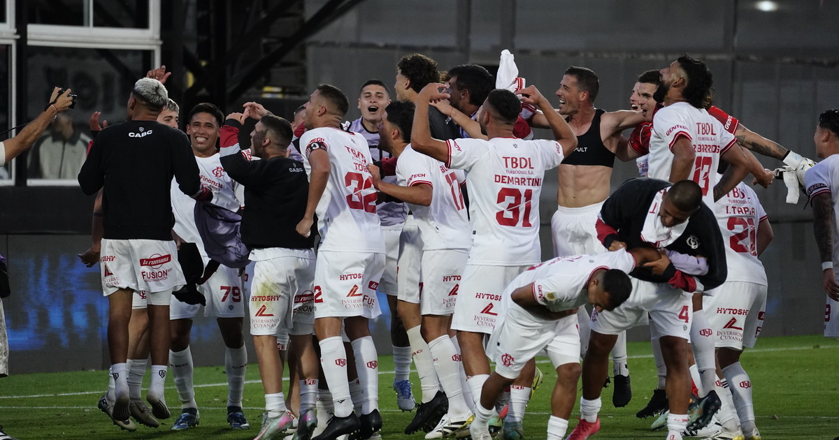 Barracas Central hizo un anuncio clave para poder disputar por primera vez en su historia la Copa Sudamericana