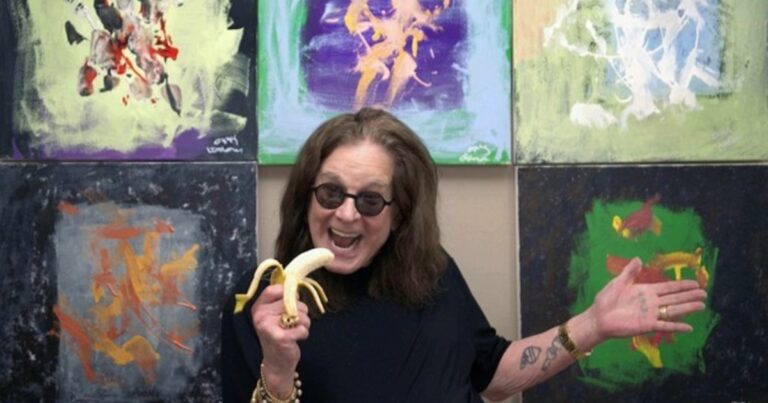 Insólito legado de Ozzy Osbourne: una colección de cuadros pintados junto a chimpancés