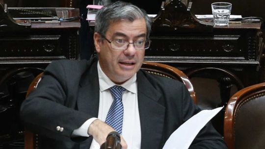 Tensión en Diputados y señal oficial manipulada: Germán Martínez cuestionó la jornada legislativa y el clima político