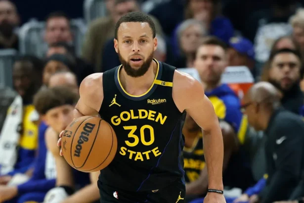 Stephen Curry acordó extensión con Golden State Warriors hasta 2028-29