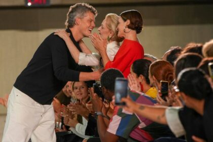 Carolina Herrera presenta nueva colección en la Semana de la Moda de Nueva York
