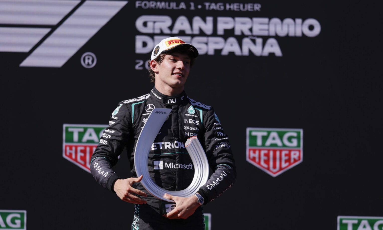Kimi Antonelli gana la primera carrera de Fórmula 1 en Madrid