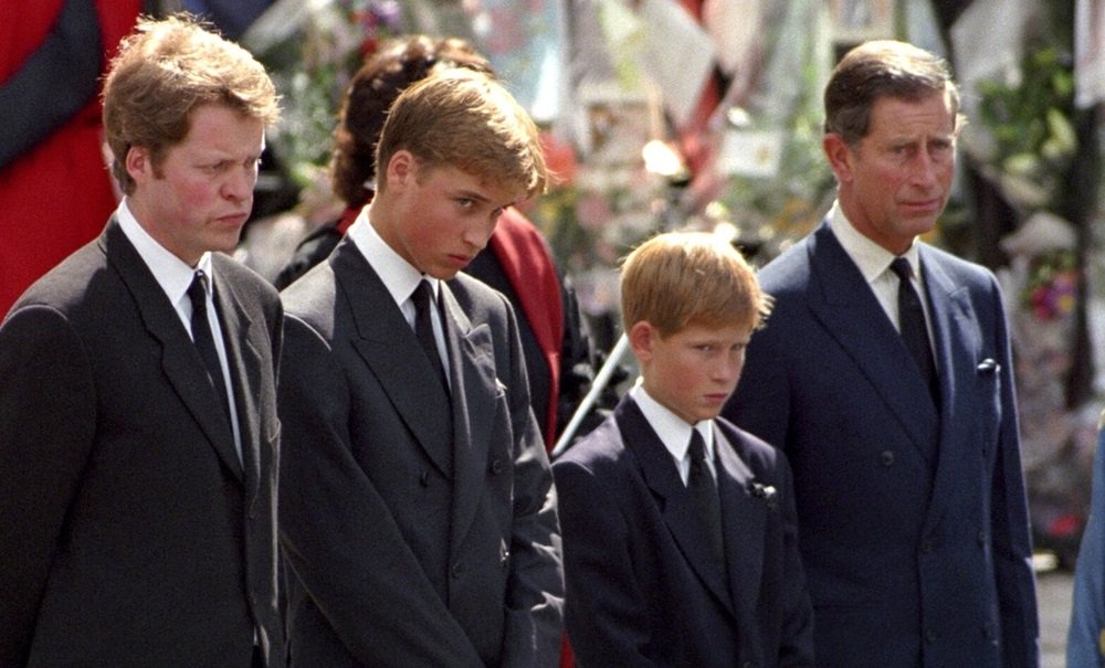 Charles Spencer atribuyó a Carlos III un comentario sobre Diana