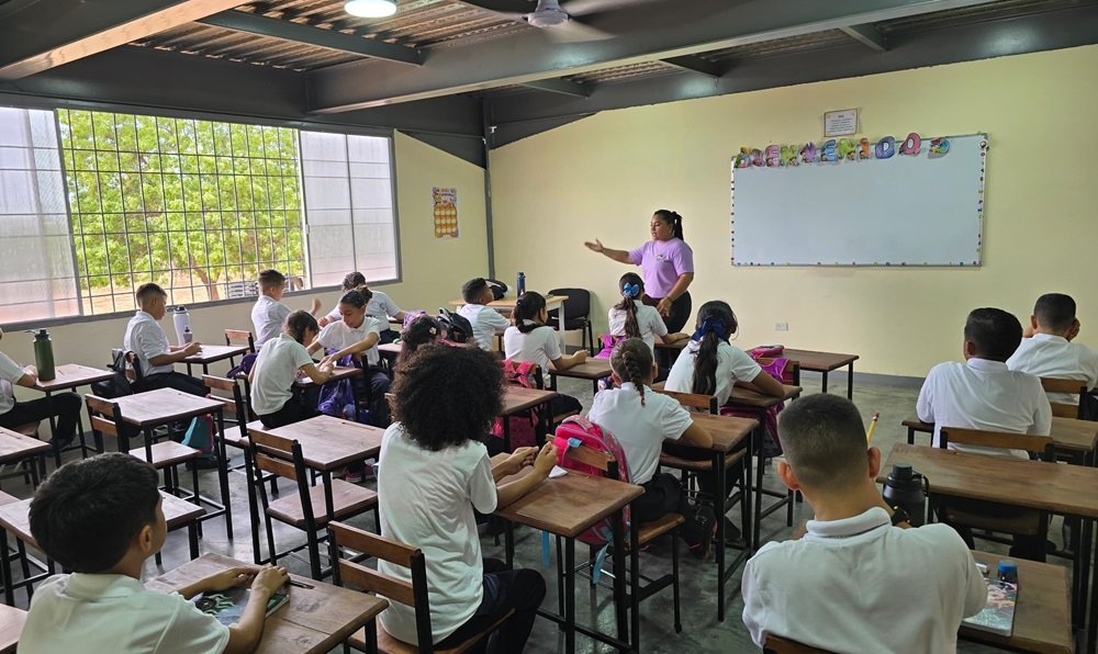 Zulia inició el año escolar 2026-2027 con nuevo complejo educativo Zulia inició el año escolar 2026-2027 con nuevo complejo educativo