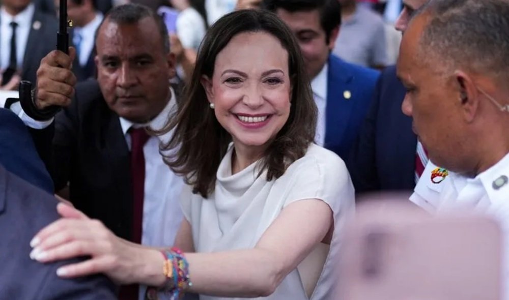 María Corina Machado evalúa su regreso a Venezuela