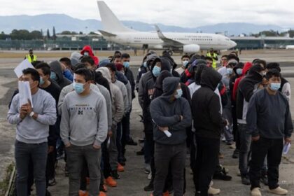 Expertos de la ONU denuncian expulsión de migrantes de Estados Unidos a terceros países