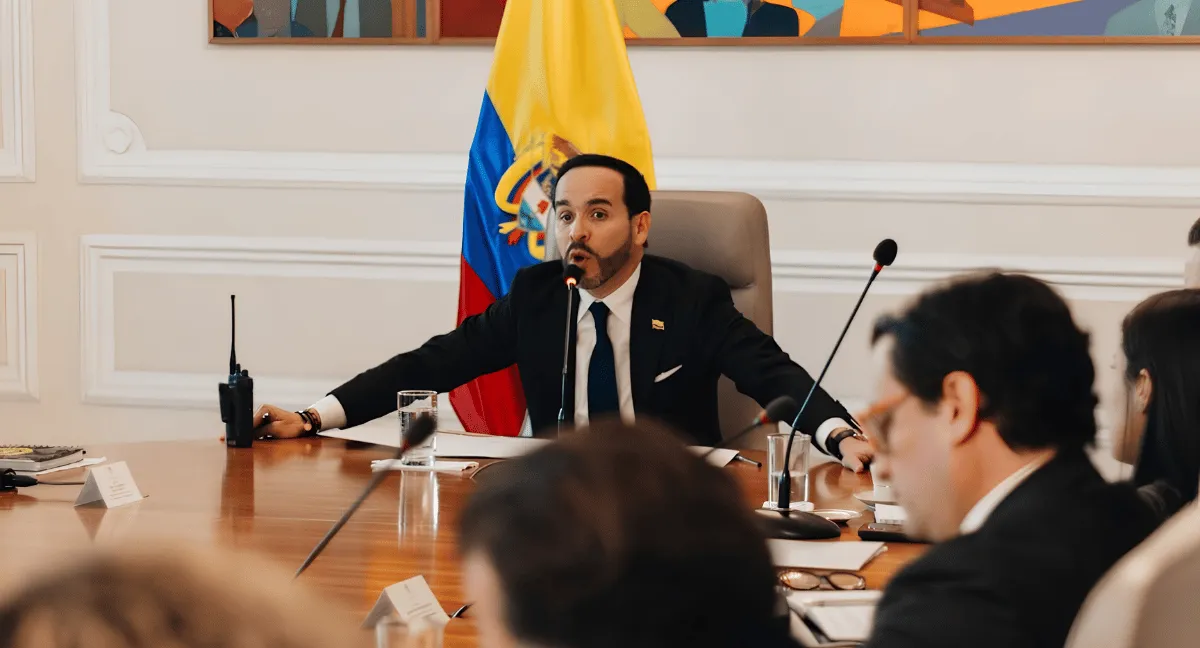 Gobierno de De La Espriella solicita al FMI revisar economía de Colombia Gobierno de De La Espriella solicita al FMI revisar economía de Colombia