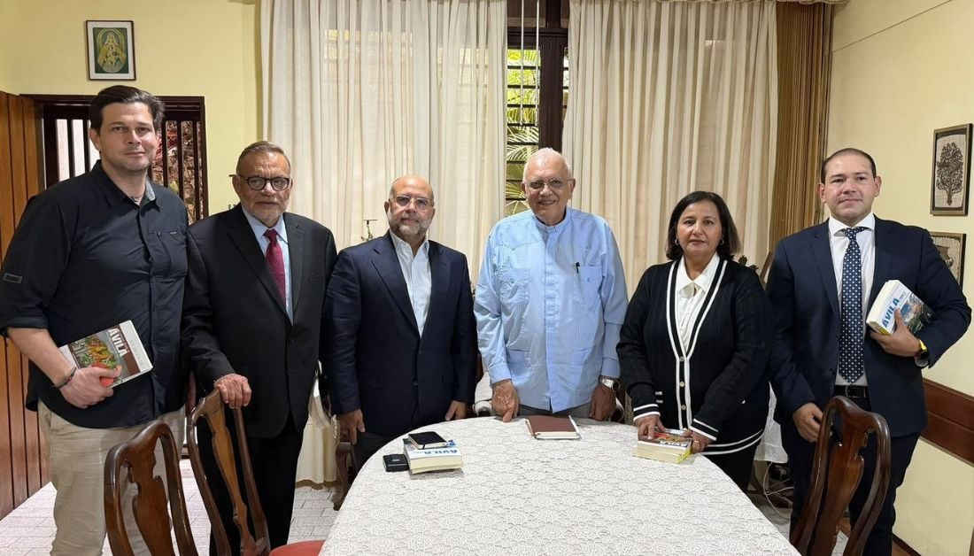 Delegación de la Asamblea Nacional de 2015 se reunió con el cardenal Baltazar Porras Delegación de la Asamblea Nacional de 2015 se reunió con el cardenal Baltazar Porras