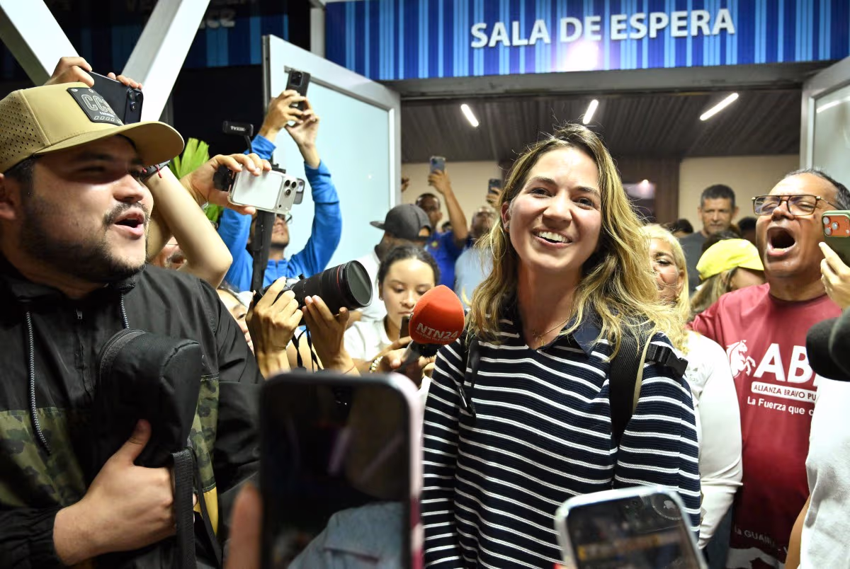 Claudia Macero regresó a Venezuela tras permanecer en el exilio Claudia Macero regresó a Venezuela tras permanecer en el exilio