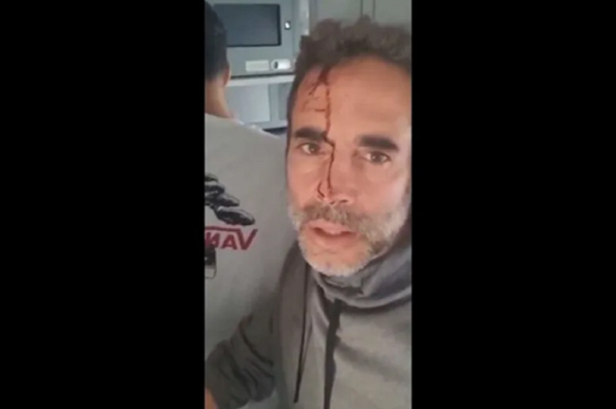 Desvían vuelo rumbo a Israel tras apuñalamiento de un piloto