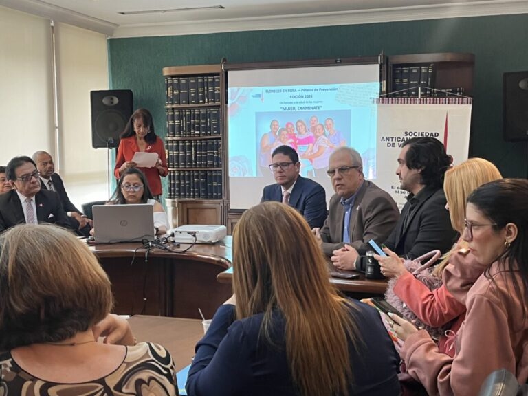 Rueda de prensa de la Sociedad Anticancerosa sobre cáncer de mama Venezuela y prevención