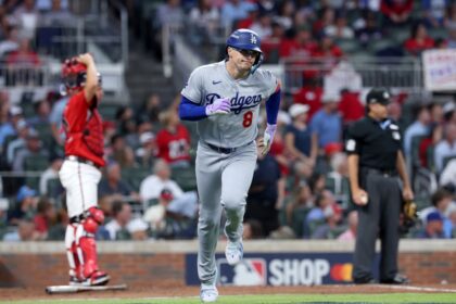 Los Angeles Dodgers vencen a Bravos y toman ventaja 2-1 en la serie