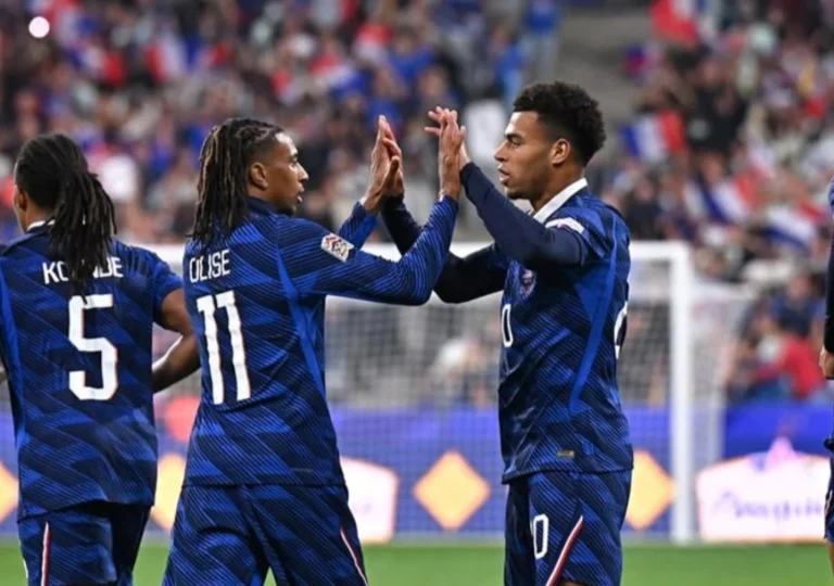 Francia afianzó su liderato en la Liga de Naciones de la UEFA