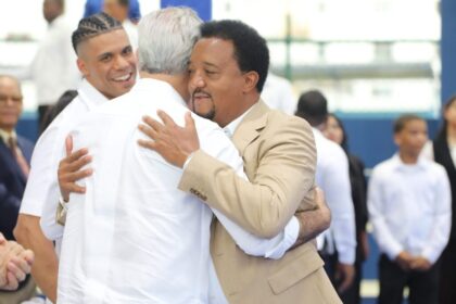 Inauguran el Complejo Educativo y Deportivo Pedro Martínez en Manoguayabo