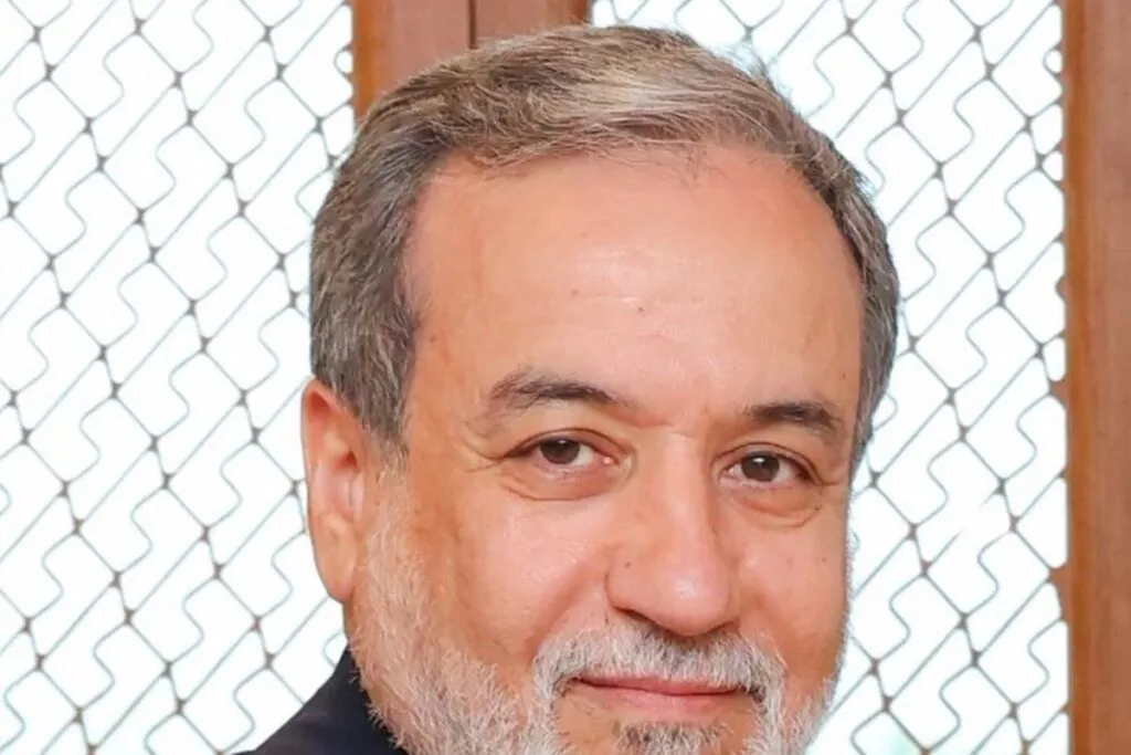 Abás Araqchí, ministro de Exteriores de Irán; ataque israelí en el golfo Pérsico