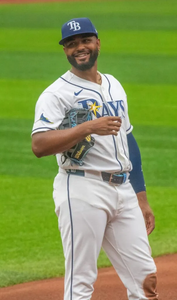 Junior Caminero con el uniforme de los Rays de Tampa Bay antes del Caminero Juego 5 de la Serie Mundial
