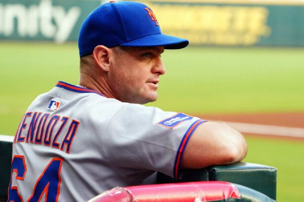 Carlos Mendoza Filis: el venezolano con el uniforme de los Mets, ahora coach de tercera base de Filadelfia