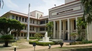 Fachada del Hospital Coromoto de Maracaibo, donde murió la bebé por el incendio tras un bajón eléctrico - bebé incendio bajón eléctrico Maracaibo