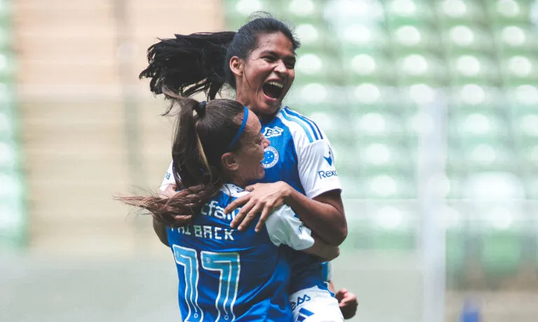 Cruzeiro vs Olimpia: la celebración de las jugadoras del Cruzeiro femenino en la Copa Libertadores Femenina