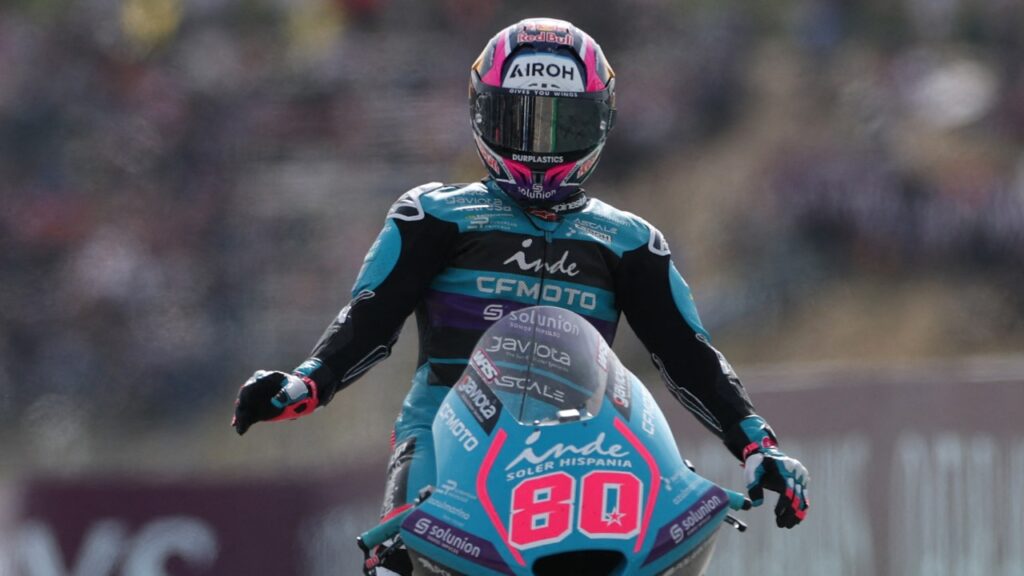 David Alonso a MotoGP: el piloto colombiano del Aspar en una carrera de Moto2 con el número 80