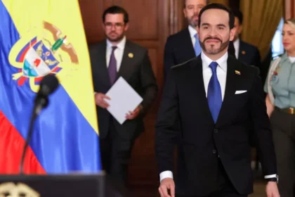 Abelardo de la Espriella, presidente de Colombia, enfrenta su primera gran protesta nacional