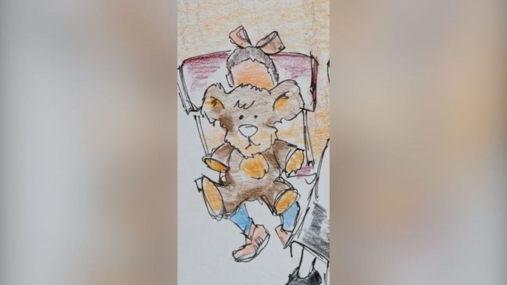 Niños migrantes no acompañados: boceto de una niña con su oso de peluche durante una audiencia en una corte de inmigración de Estados Unidos