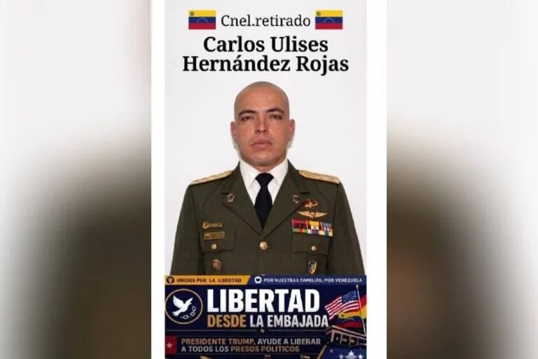 Dgcim vivienda coronel: el coronel retirado Carlos Ulises Hernández Rojas, preso por el caso Azul Celeste, en la imagen de la campaña de su familia