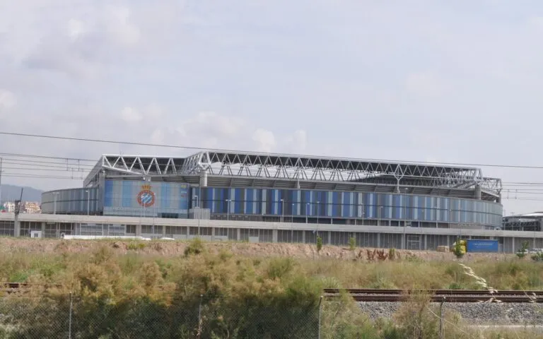 Eder Sarabia: el RCDE Stadium, la casa del RCD Espanyol que dirigirá hasta 2028